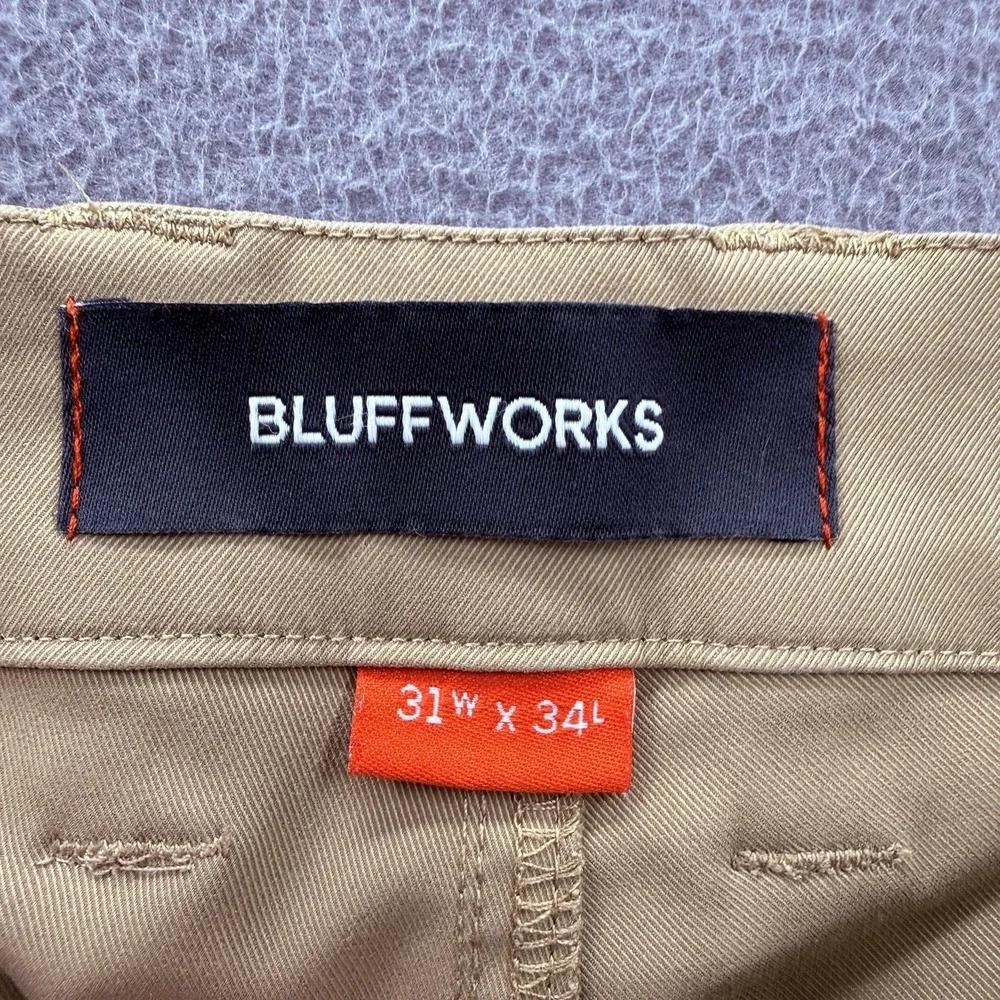 Bluffworks Pants Mens 31x34 (Fit 30/33) Beige Ascender Regular Fit Travel Chino